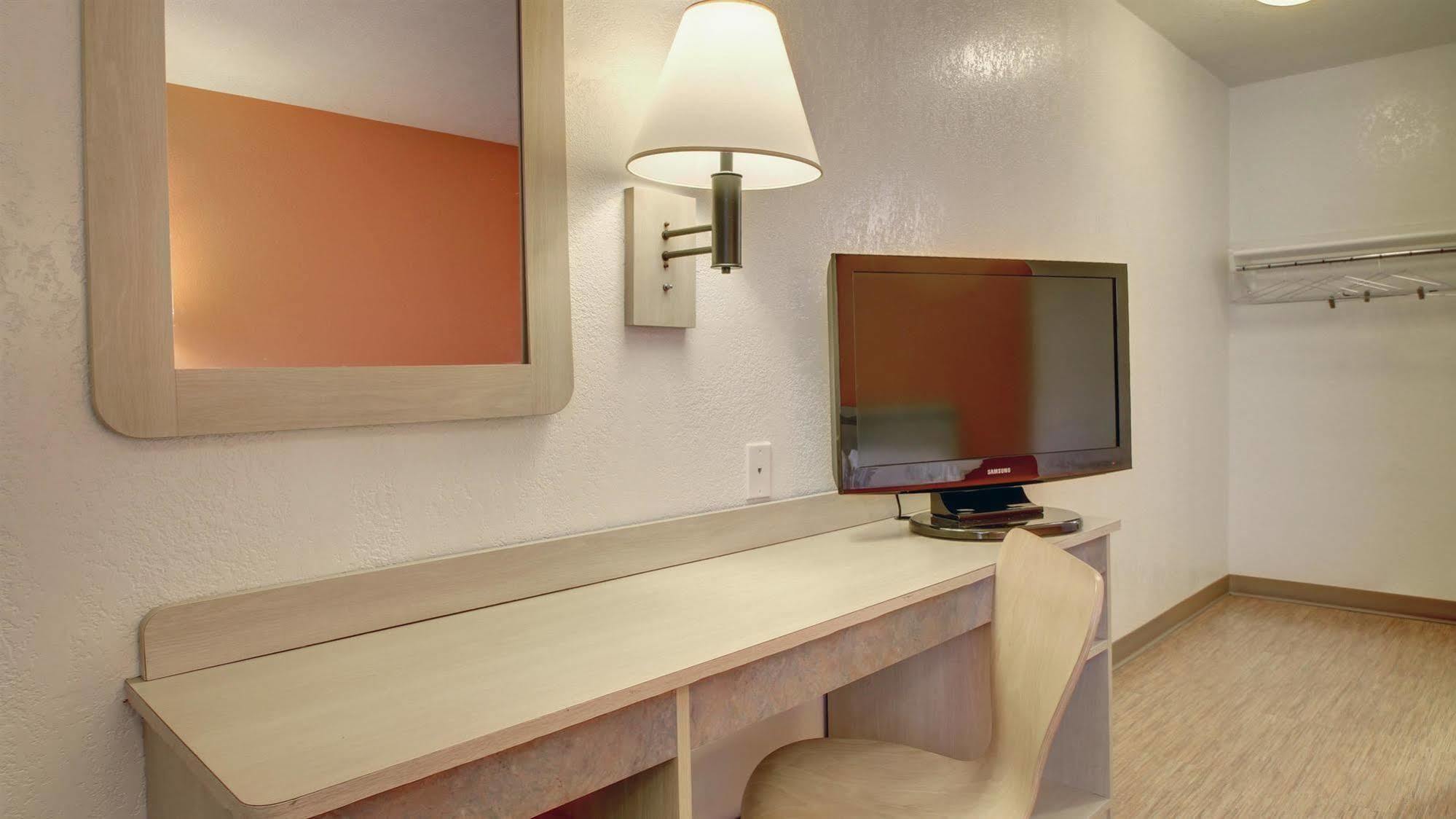 Motel 6 Elizabethtown Exterior foto